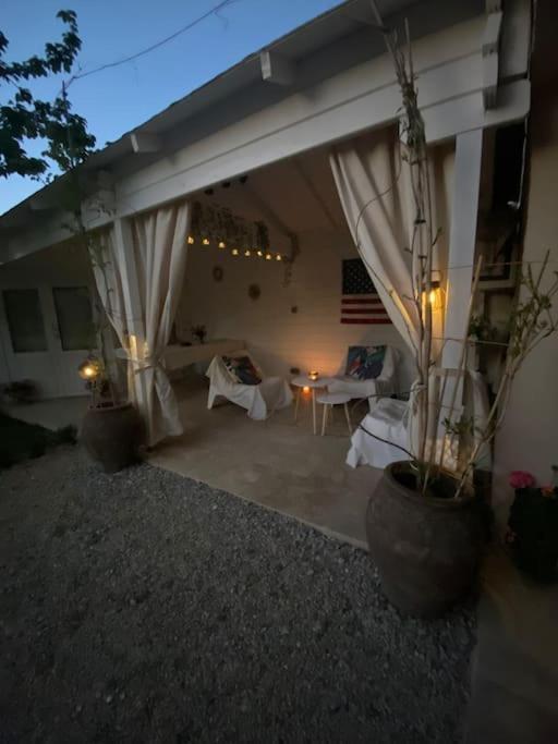 Maison Avec Jardin Et 3 Petits Chats , Proche Du Chateau Lacoste Le Puy Sainte Reparade Bagian luar foto