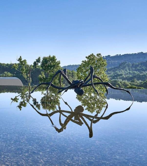 Maison Avec Jardin Et 3 Petits Chats , Proche Du Chateau Lacoste Le Puy Sainte Reparade Bagian luar foto
